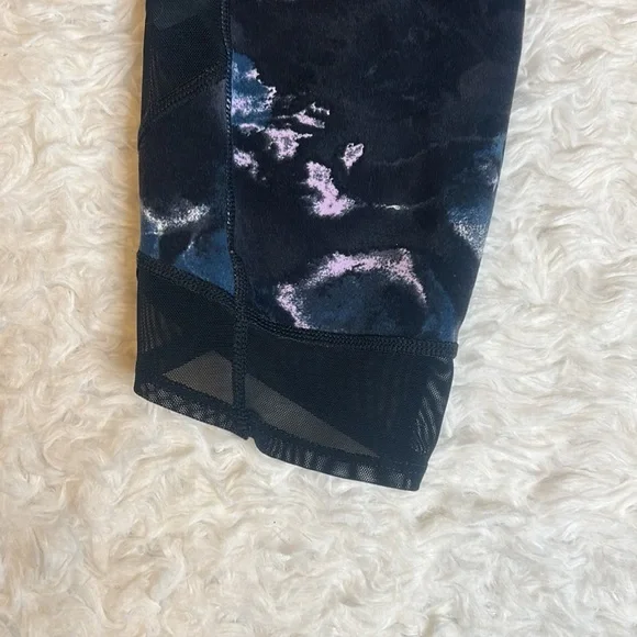 New Balance Multicolored Mesh Leggings - Picture 4 of 13